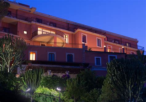 Hotels in Taormina - Wonders of Sicily