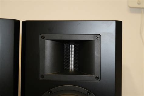 AirPulse A300 test: Huge in dimensions and sound