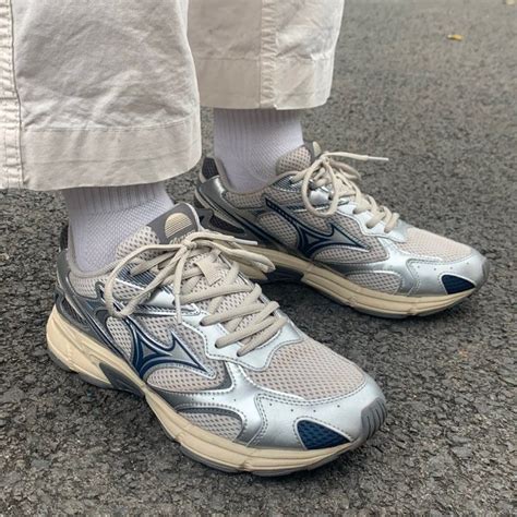Mizuno cyclone speed 2k, Men's Fashion, Footwear, Sneakers on Carousell