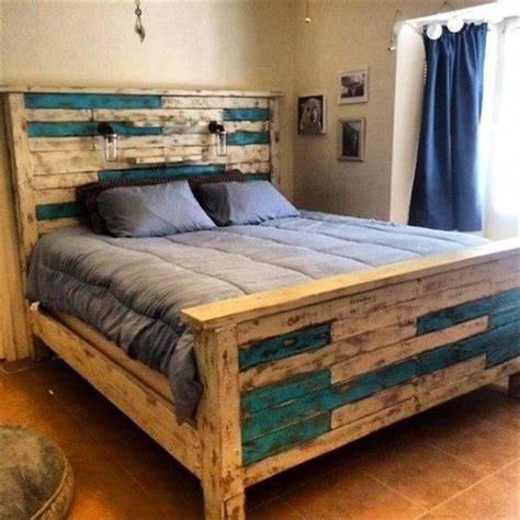 42 DIY Recycled Pallet Bed Frame Designs