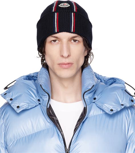 Moncler Bonnet bleu marine à rebord roulé SSENSE France