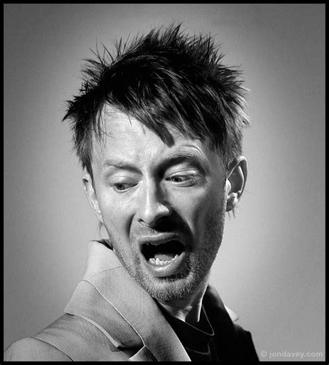 Pin By Finn On Thom Yorke Thom Yorke Radiohead Thom Yorke Photo