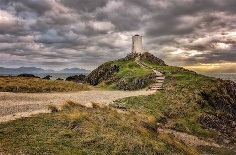 Mariusz Talarek Outdoor Photographer - Twr Mawr Lighthouse