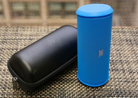 JBL Flip 2 portable Bluetooth speaker review: Top portable speaker ...