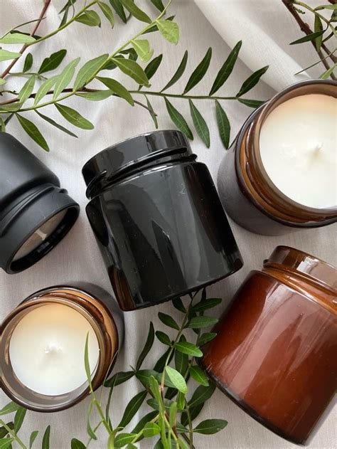 Пин от пользователя Aesthetics на доске Candles🕯 | Соевые свечи, Свеча ...