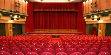 Teatro Augusteo Stagione Teatrale La Gazzetta Dello Spettacolo