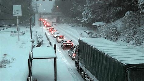 高速道通行止め・jr運休が相次ぐ 中国地方で大雪 中国新聞デジタル