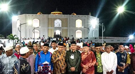 Resmikan Masjid Agung Baiturrahman Dan Kawasan Wisata Religi Morotai