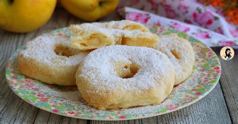 CIAMBELLE DI MELE E PASTA SFOGLIA Ricetta Dolcetti Facili