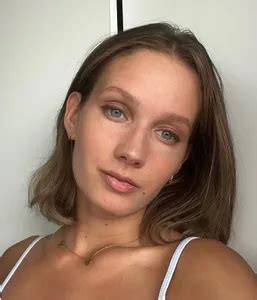 Best MILF OnlyFans Accounts Hottest Cougars In May