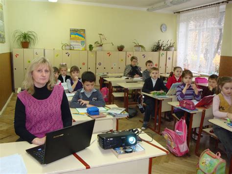 Школа №77 м.Львова з поглибленим вивченням економіки та управлінської ...