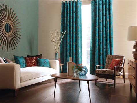 HOW TO CHOOSE CURTAINS FOR THE LIVING ROOM: