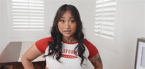 Inked Pussy Brunette Getting Fucked By Another Goofball ZB Porn