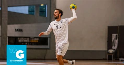 Andebol Vitória regressa às competições seis semanas depois de paragem