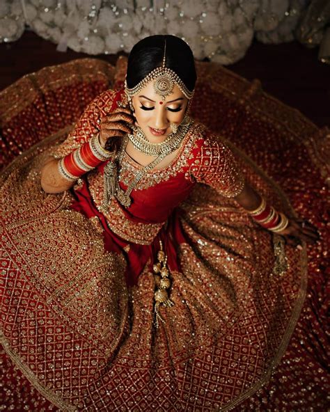 Seductive Bridal Lehengas For Your Bridal Photography See Them All And