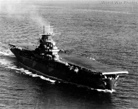 USS Wasp CV-7 underway 1942 | World War Photos