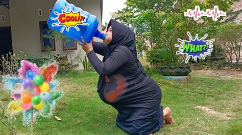 Drama Parodi Mama Hamil Kehausan Minum Air Satu Galon Perutnya Jadi