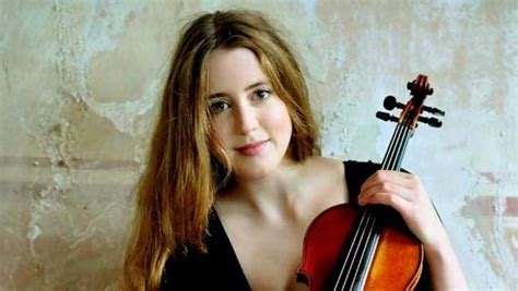 Vilde Frang Interpreta Concierto Violín Elgar Con La Ocne Beckmesser