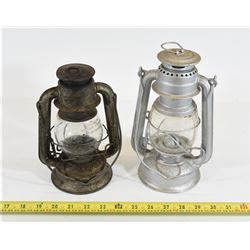 2 Kerosene Lanterns - Landsborough Auctions