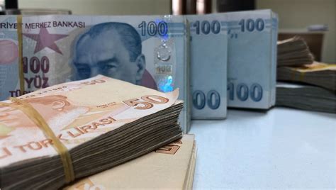 100 TL ve 50 TL'lik banknotlarda imza değişikliği - Son Dakika Ekonomi ...