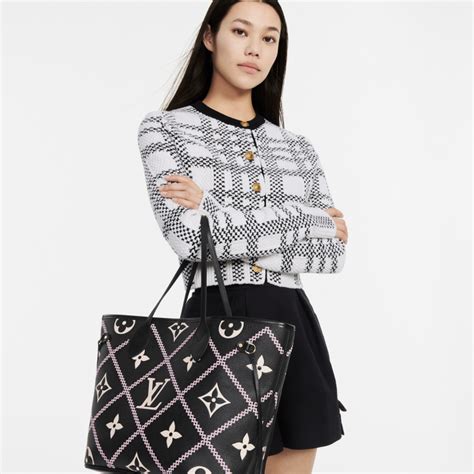 Louis Vuitton Neverfull Bag Reference Guide - Spotted Fashion