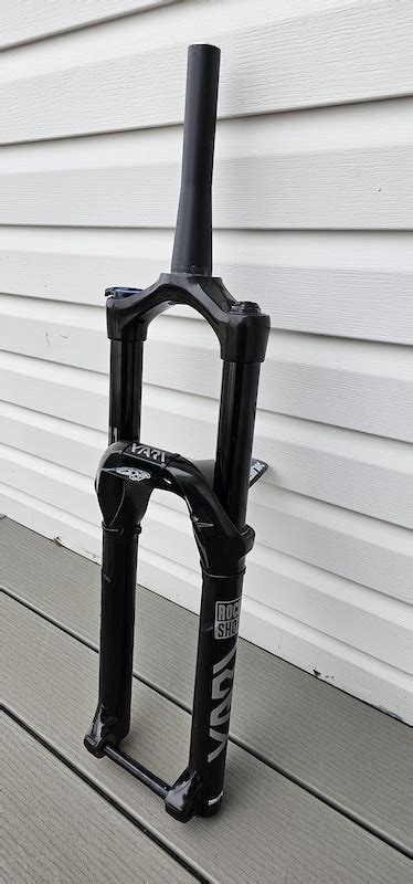 2019 Rockshox Yari 27 5 160mm For Sale