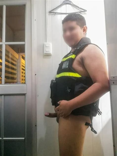 Nudes Con El Chaleco In The Work 30 25 Nude Pics XHamster