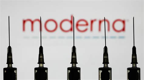 coronavirus moderna    actively preparing  launch  vaccine