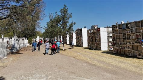 Preparan Panteones En Irapuato Para El D A De Muertos Peri Dico Am