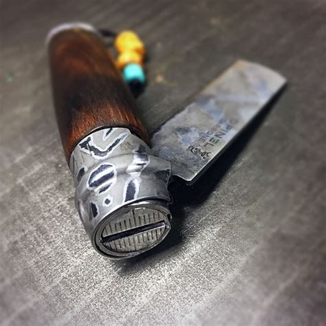 Pin By Jean Christophe Roux On Fers Et Lames Et Pointes Opinel Knife