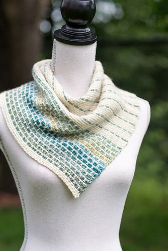 Ravelry Conversation Cowl Pattern By Kelene Kinnersly