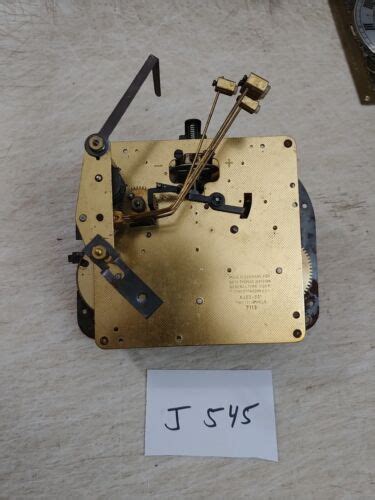 SETH THOMAS WESTMINSTER CHIMES BRACKET MANTLE CLOCK MOVEMENT EBay