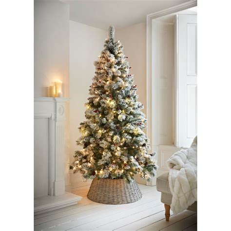 Copenhagen Pre Lit Christmas Tree 7ft Christmas Trees B M