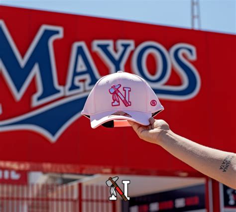 Gorra Mayos N Hacha Rosa El Siglo Mayos De Navojoa