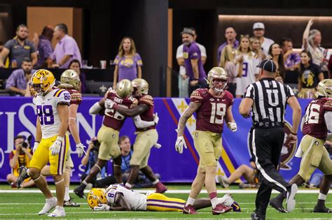 Lsu Lineman Has Hilariously Sad Reaction To Blocked Extra Point Vs Florida State