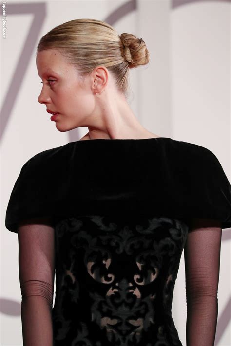 Mia Goth Goth Mia Nude OnlyFans Leaks Fappening FappeningBook