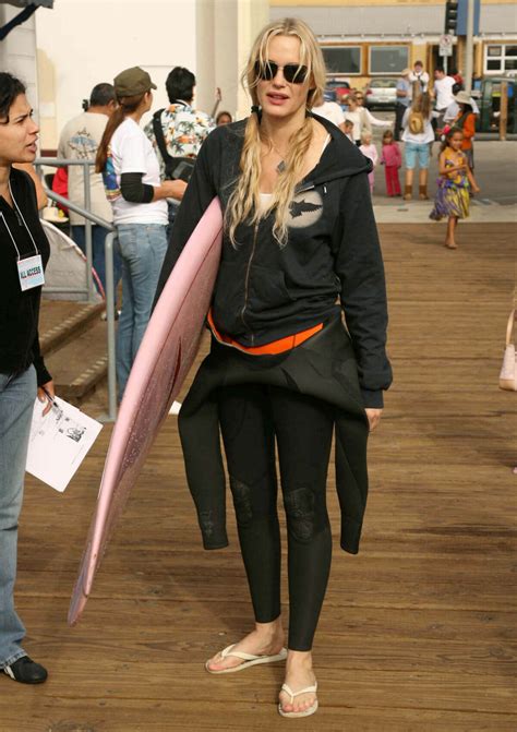 Hot Photos Of Daryl Hannah ThBlog