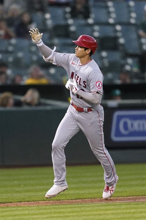 大谷翔平がメジャー通算100本塁打 日本選手3人目、最速で到達 毎日新聞