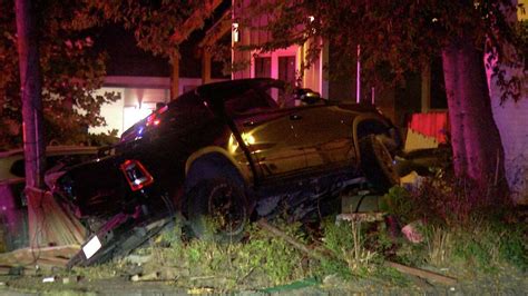 Sapd Man Dies After Crashing Car Into Park Truck At A High Speed