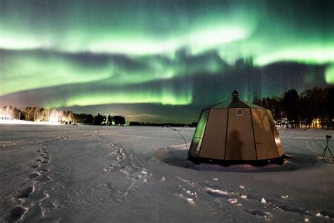 AuroraHut Glass Igloos in Finland - Arctic Guesthouse & Igloos