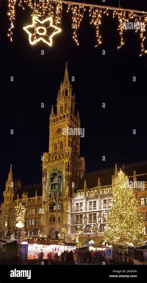 München Weihnachtsmarkt - Munich christmas market 07 Stock Photo - Alamy