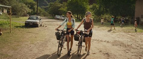 Naked Amber Heard In And Soon The Darkness