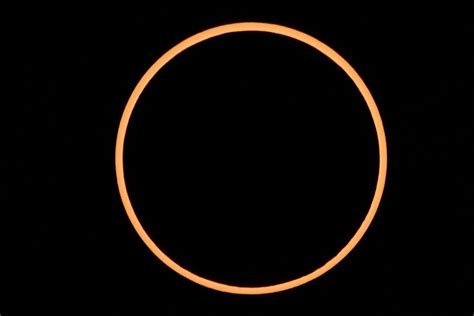 Eclipse Total Solar 2024 Aerolínea Ofrece Vuelos Para Ver El “anillo De Fuego”