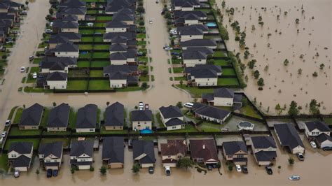 Why the $30 billion ‘Ike Dike’ may not stop Houston from flooding | Grist