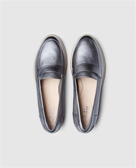 Clarks Silver Leather Loafers With Decoration On Upper In Metallic Lyst