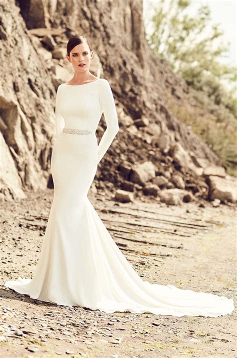 High Neckline Wedding Dress Crepe Wedding Dress Wedding Dress