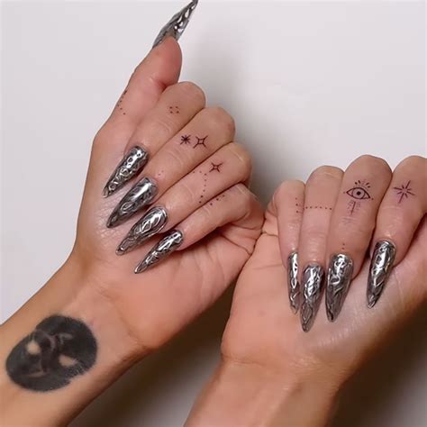 Chrome Web Manis Bring Cyber Punk To Your Fingertipshere Are Of Our