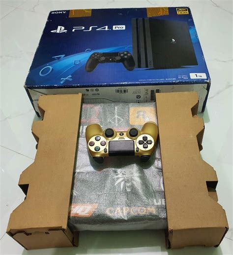 Ps4 PRO 4K HDR 1TB Cuh 7106B Video Gaming Video Game Consoles