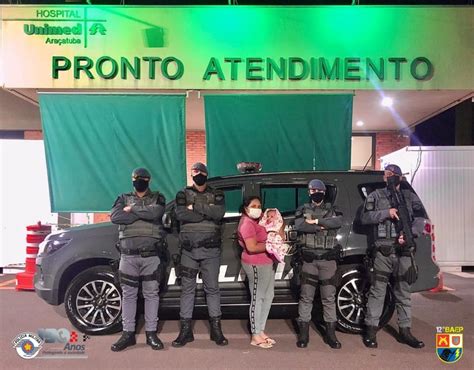 Policiais Militares Salvam Beb Engasgada Leite Em Ara Atuba S O