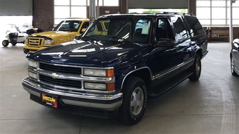 1999 Chevrolet Suburban For Sale At Indy 2020 As J146 Mecum Auctions